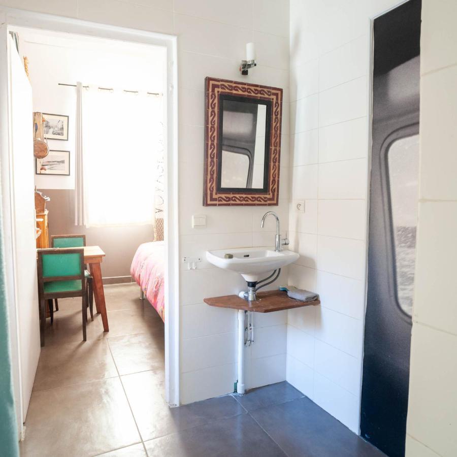 La Chambre Des Calanques Марсель Экстерьер фото